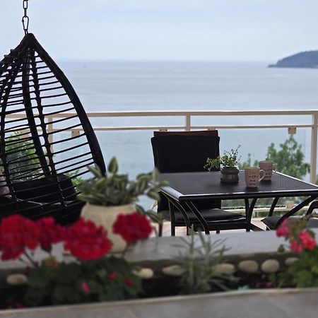 Indy'S Beach Apartments Dubrovnik Ngoại thất bức ảnh