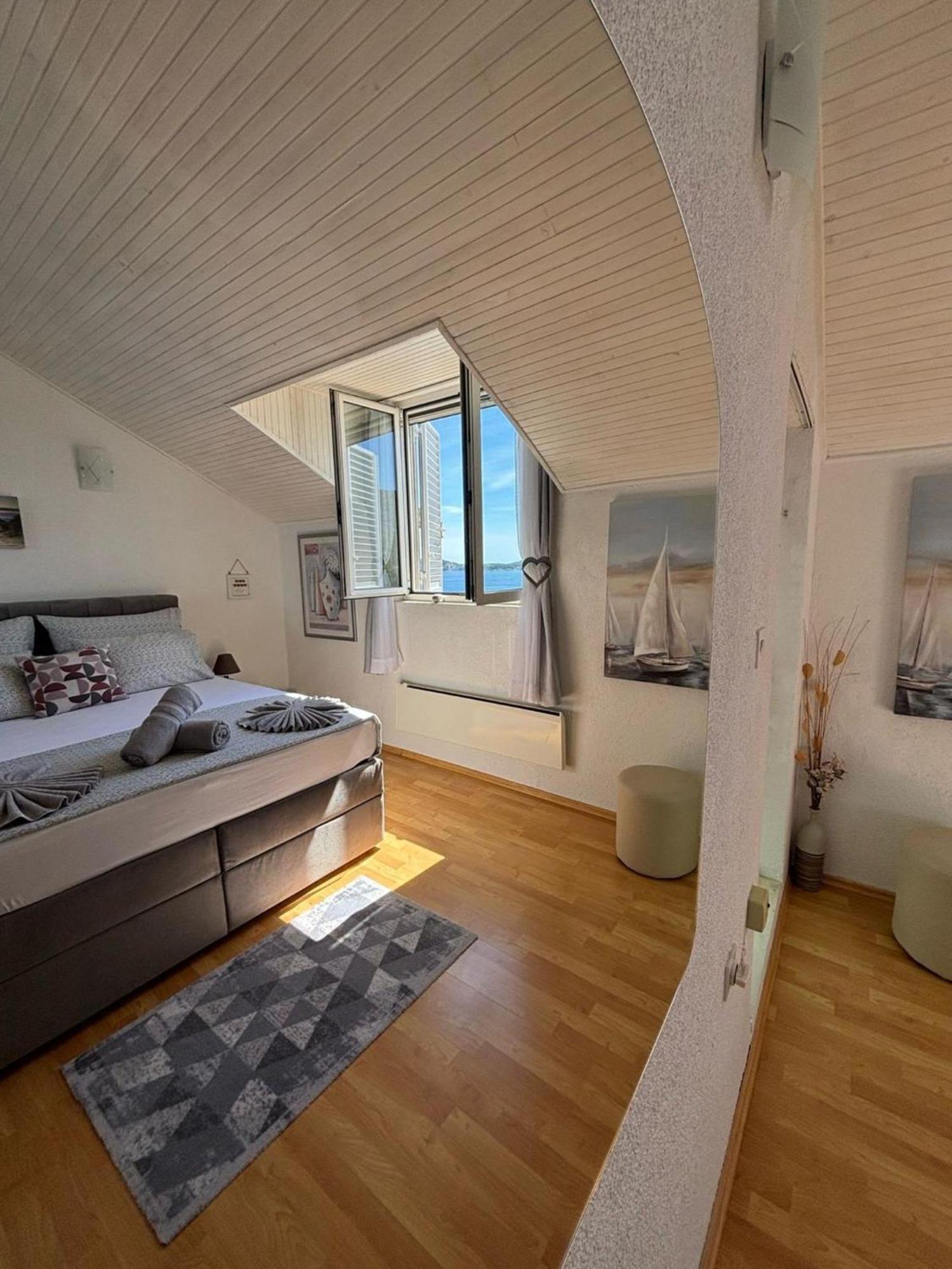 Indy'S Beach Apartments Dubrovnik Phòng bức ảnh