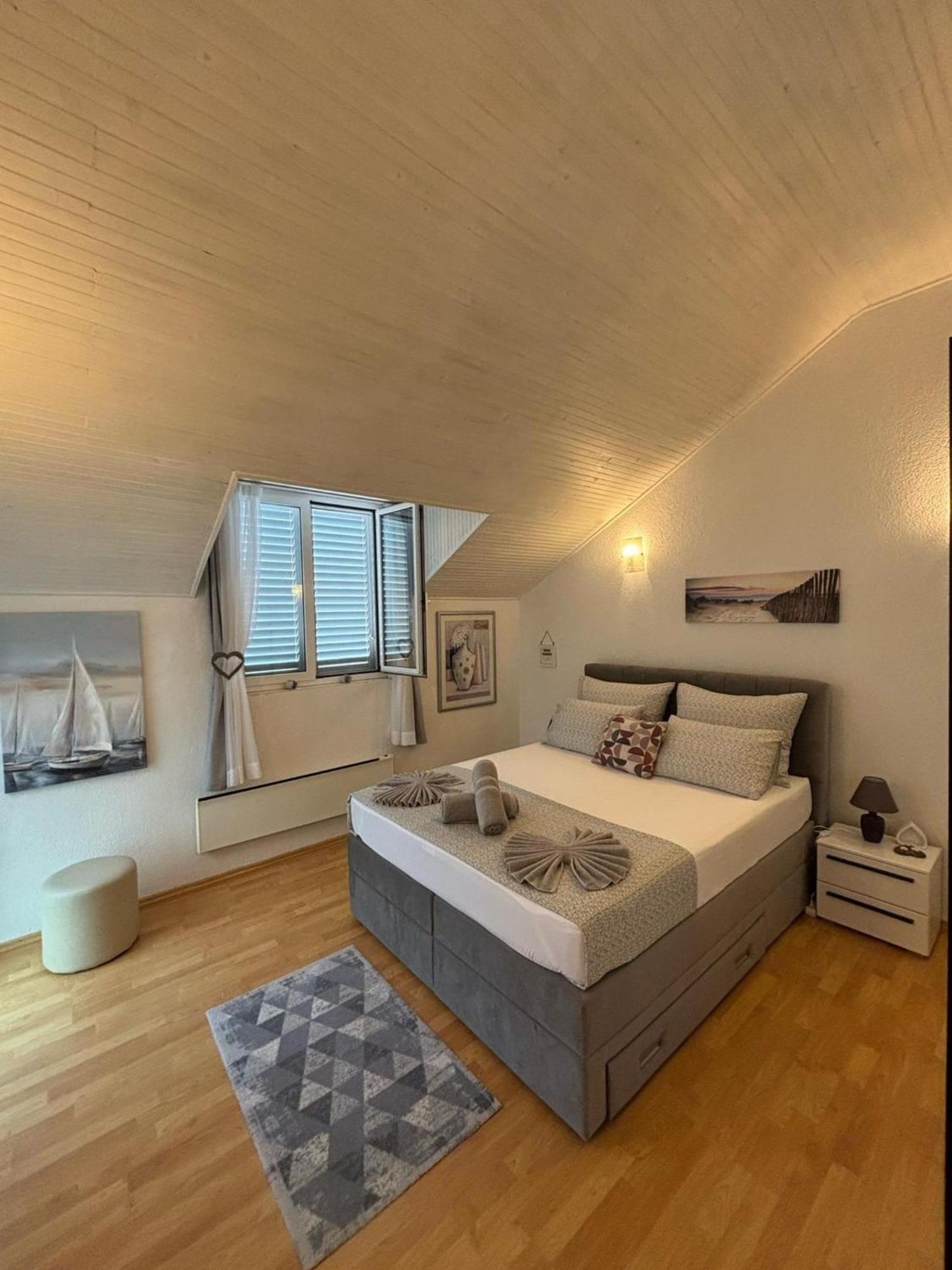 Indy'S Beach Apartments Dubrovnik Phòng bức ảnh